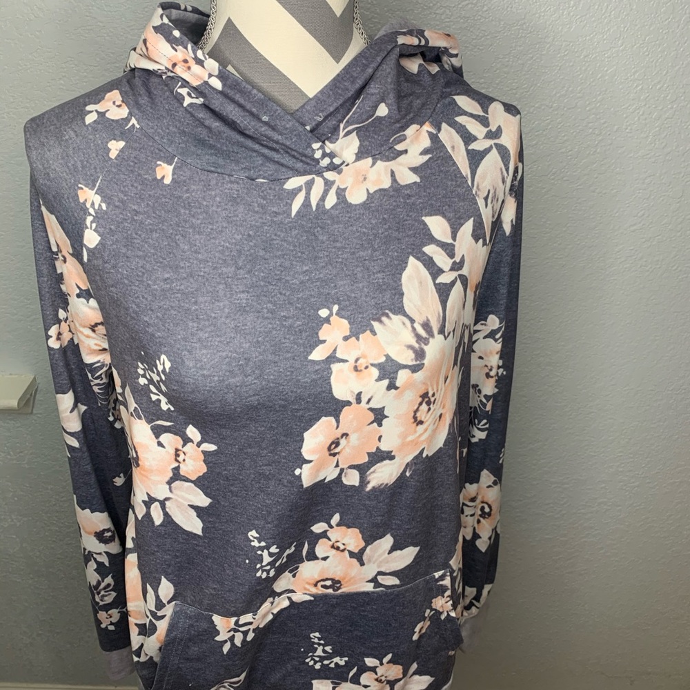 Blue/gray hoodie with floral print
